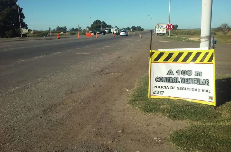 Uno de los controles en las rutas de la provincia.- Foto: Agencia Provincial de Seguridad Vial