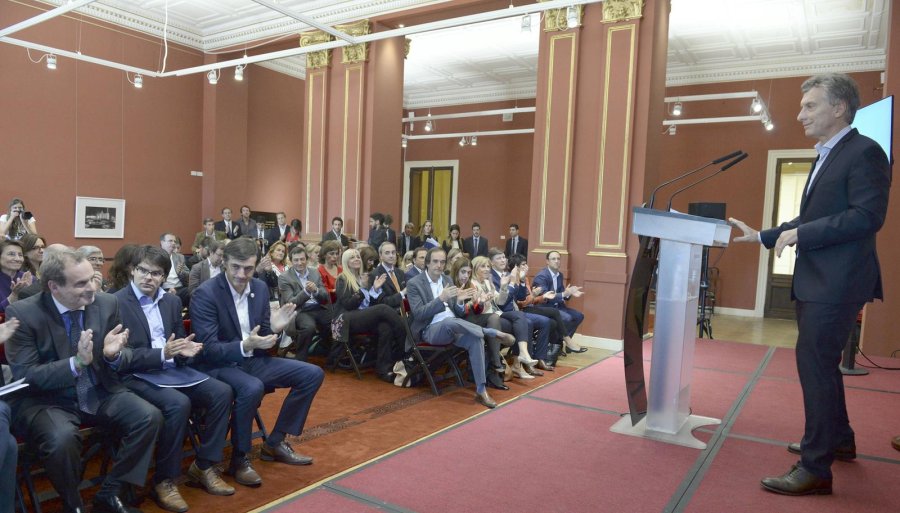 FOTO NA ANUNCIO. Macri al dar detalles del Plan Maestr@.