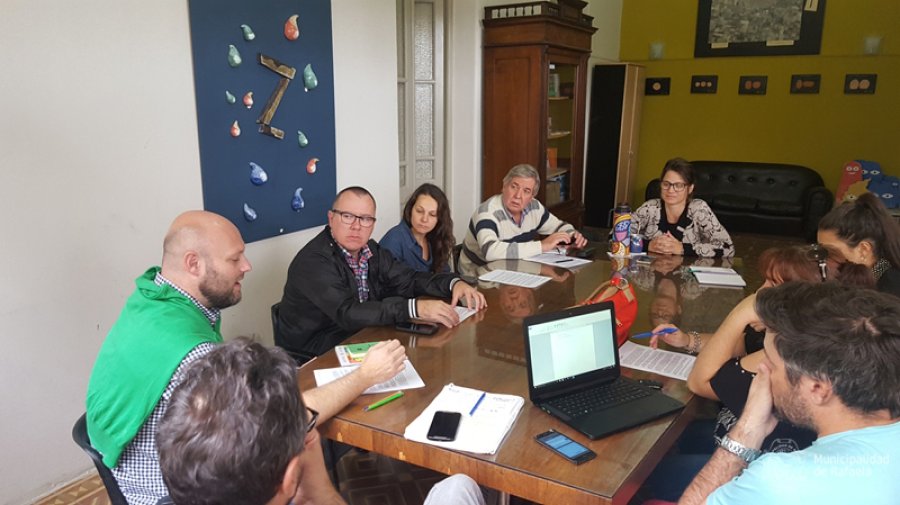 ENCUENTROS. Los organizadores siguen realizando reuniones para coordinar todo.