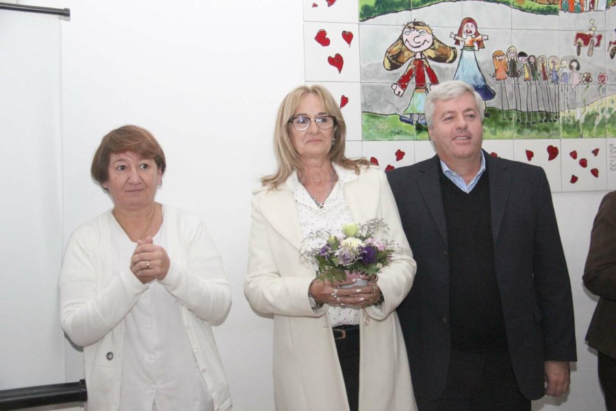 FOTO J. BARRERA ACTO. En el Hospital se brind&oacute; un gran reconocimiento a las enfermeras, especialmente a quienes se jubilan.  CAPACITACION. El gremio de ATSA ofreci&oacute; un taller para enfermeros.