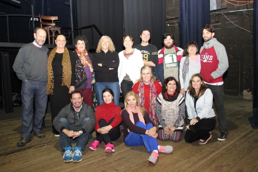 ELENCO./ La puesta se estrena el 20 de mayo a las 21 en el Teatro Lasserre.- Foto: J. Barrera