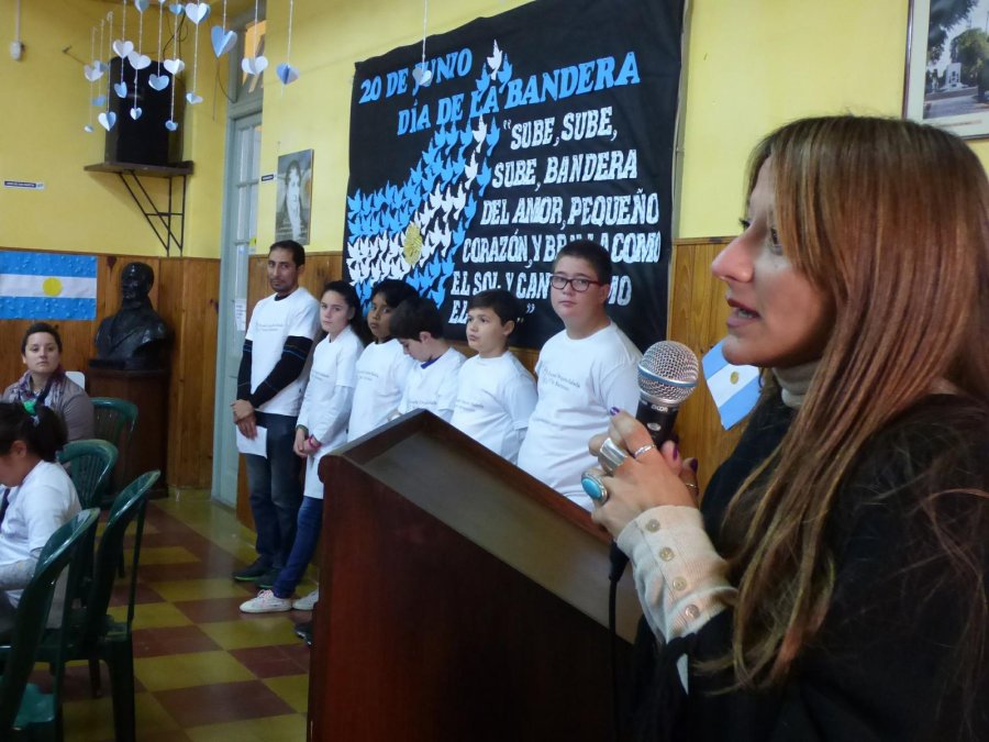 FOTO REGION III EDUCACION. Pelegry durante el acto de entrega de los instrumentos para orquesta.
