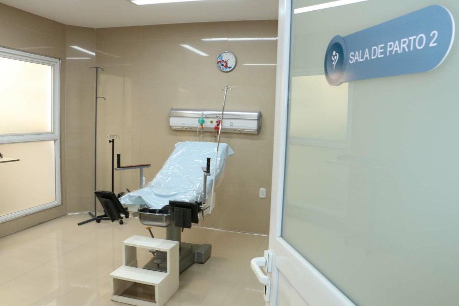 FOTOS CLINICA PARRA FLAMANTE. La nueva sala de cirug&iacute;a general de Cl&iacute;nica Parra. PARTO. Una de las nuevas &aacute;reas de Obstetricia. SECTOR. Cl&iacute;nica Parra contin&uacute;a incorporando espacios y tecnolog&iacute;a para brindar los mejores servicios de salud.  GUARDIA. E