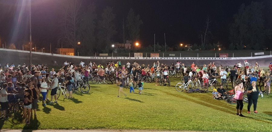 FOTO PRENSA MUNICIPAL CICLISTAS. La convocatoria del Municipio logr&oacute; un alto acompa&ntilde;amiento.