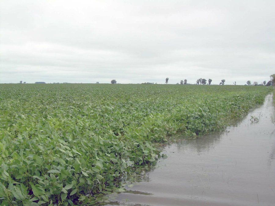 FOTO ARCHIVO INUNDACIONES./ Parece una realidad lejana, pero ocurrieron hace un año; ahora la contracara: sequía.