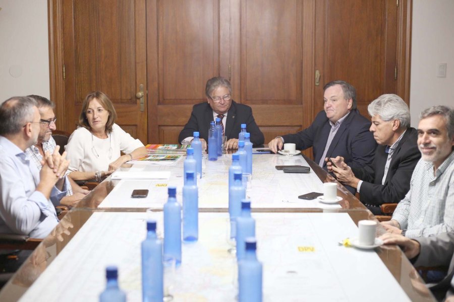 FOTO VICEGOBERNACION CAMPO./ Funcionarios y legisladores.