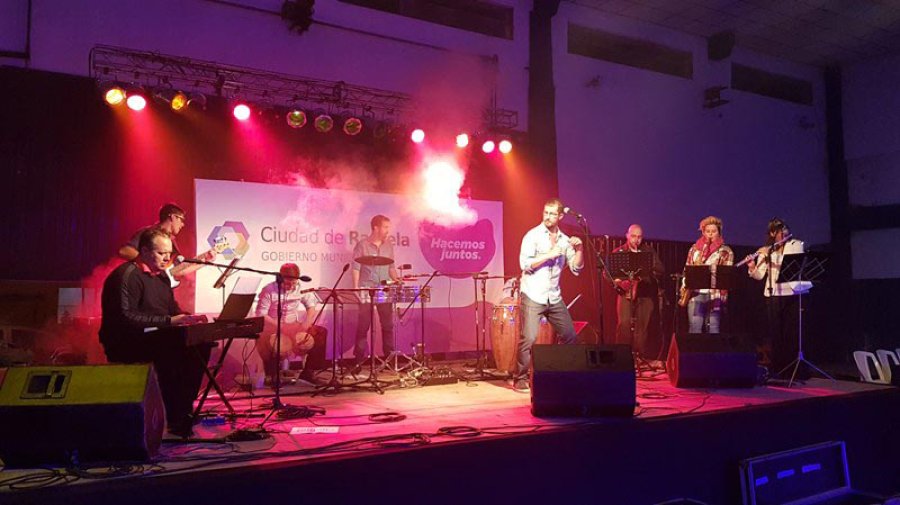FOTO SCP// NOCHE CARIBE&Ntilde;A./ Ritmo para la noche sabatina.