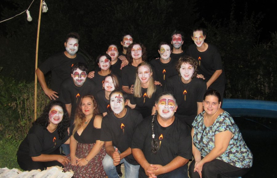 LA MISTONGA./ El grupo que nos visitar&aacute; hoy.