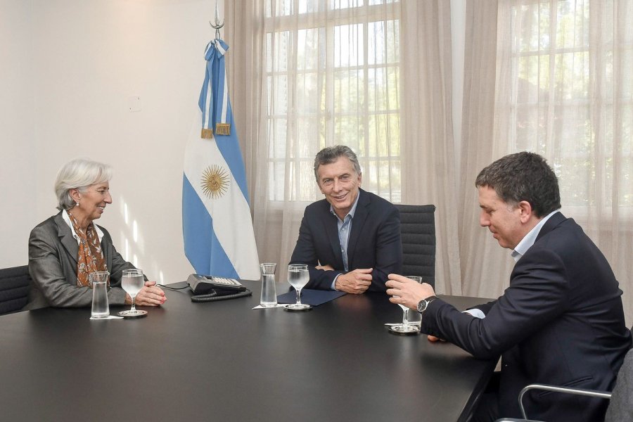 FOTO ARCHIVO NA &iquest;PACTO CON EL DIABLO? Lagarde, Macri y Dujovne el 16 de marzo pasado en la residencia de Olivos; menos de dos meses despu&eacute;s Argentina reza por un cr&eacute;dito del FMI.
