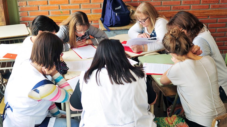 FOTO SCS// ESCUELA ABIERTA./Prosigue el programa de formaci&oacute;n docente.