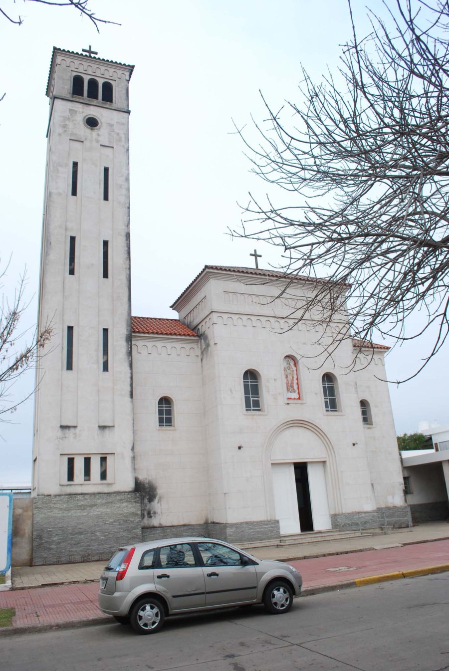 FOTO ARCHIVO// TEMPLO./ La parroquia anunci&oacute; actividades en adhesi&oacute;n a las Patronales.