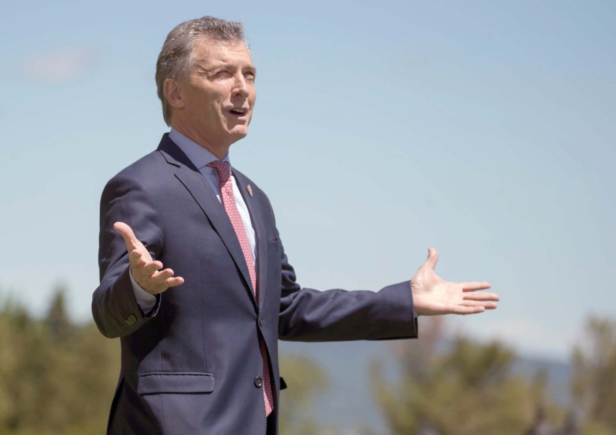 FOTO ARCHIVO NA MACRI. Parece estar en un laberinto sin salida.