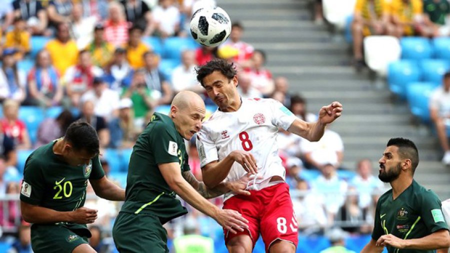 FOTO WEB A MANO. / Dinamarca y Australia terminaron empatados.