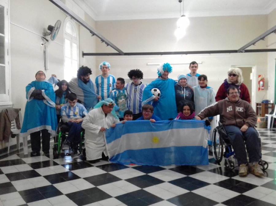 FOTO PRENSA LA HUELLA// ELENCO./ Quienes dar&aacute;n vida a la propuesta que se conocer&aacute; el viernes.