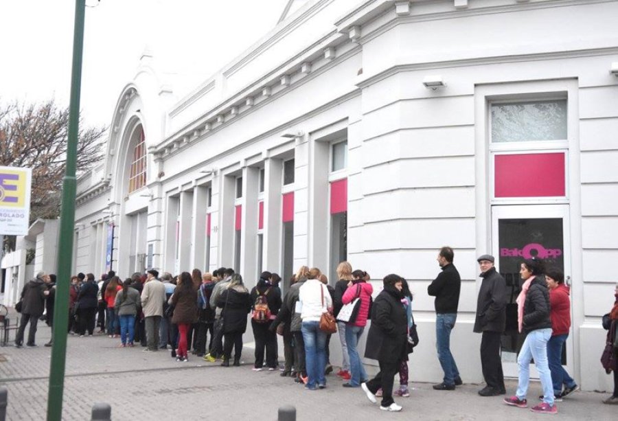 FOTO CP// VENTA DE ENTRADAS./ Como en a&ntilde;os anteriores se aguarda masiva respuesta del p&uacute;blico