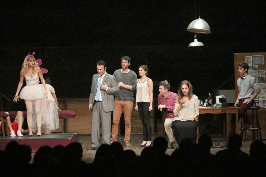 FOTO. J. BARRERA CLARIVIDENTES./ La puesta fue anoche en el Centro Cultural Municipal sala Sociedad Italiana.