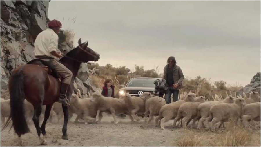 FOTO VOLKSWAGEN. VOLKSWAGEN./ Ganó el Lápiz de Oro de Música.