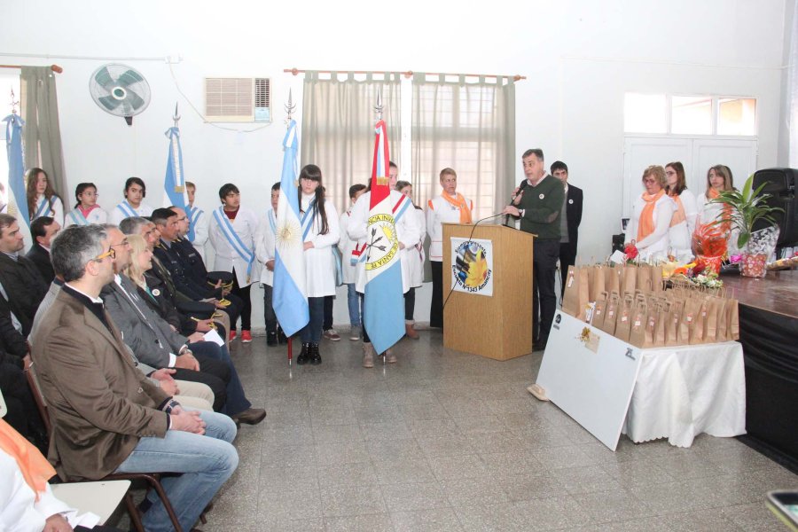 FOTO J. BARRERA ACTO./ Se realiz&oacute; ayer en el SUM de la escuela Amancay.