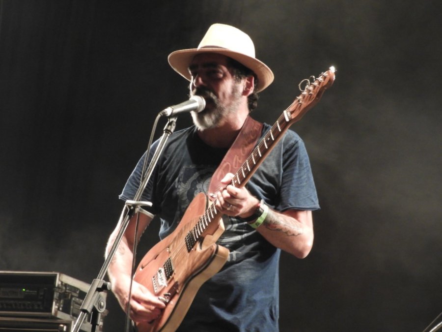 FOTO ARCHIVO G. SANCHEZ MISSISSIPPI. Ricardo Tapia, voz l&iacute;der y guitarra de la banda que estar&aacute; en Rafaela el pr&oacute;ximo 12 de octubre.