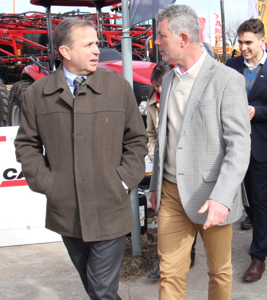 FOTO J. BARRERA MARTINEZ./ A la mañana en la Rural, luego viajó a la sesión.