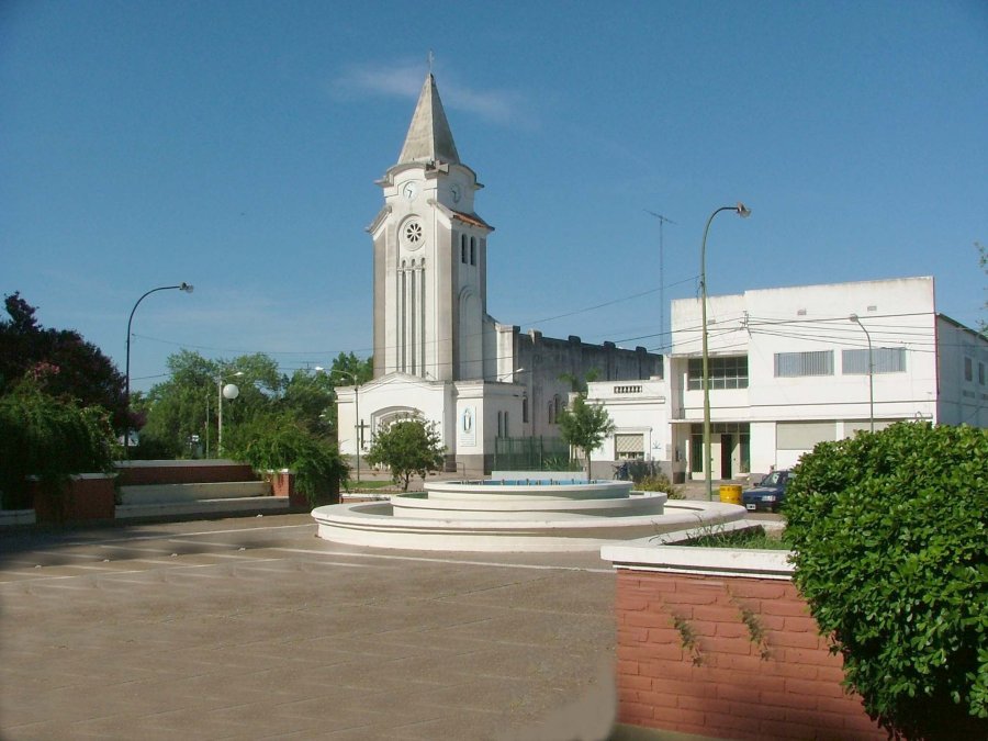 FOTO ARCHIVO// PARROQUIA SANTA ROSA DE LIMA./ Templo enclavado en el coraz&oacute;n del barrio Villa Rosas.