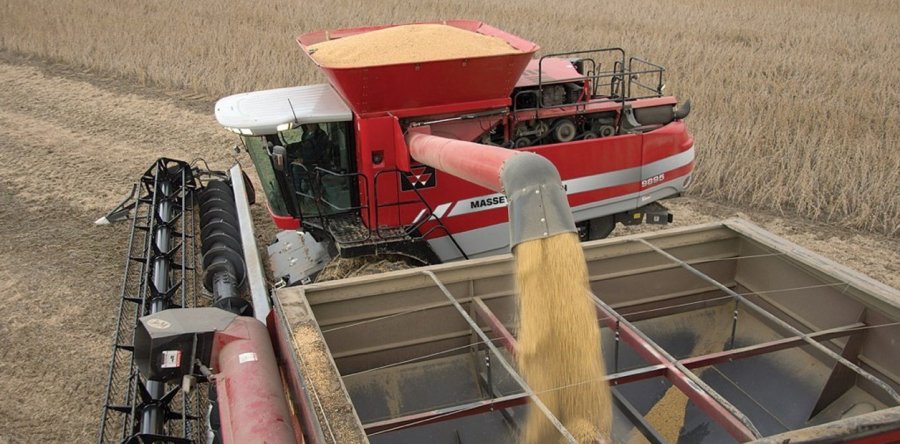 FOTO INTERNET COSECHA. La recomendación es vender lo que haga falta de soja, para cubrir costos.