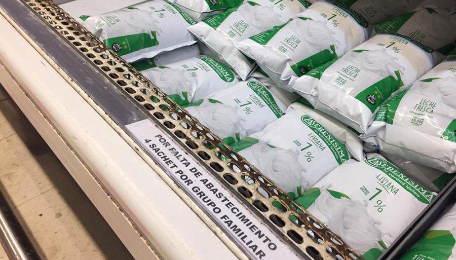FOTO INTERNET LECHE. La falta de stock de leche en sachet se debe a los bajos costos.