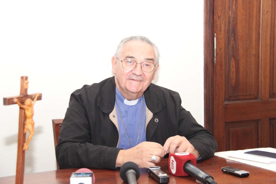 FOTO J. BARERA// MENSAJE DE PASCUA./ El obispo Fern&aacute;ndez lo dirigi&oacute; a toda la Di&oacute;cesis.