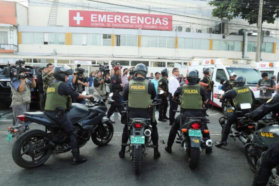 FOTO AFP HOSPITAL ULLOA. El lugar donde fue trasladado Alan Garc&iacute;a a&uacute;n con vida, aunque finalmente falleci&oacute;.