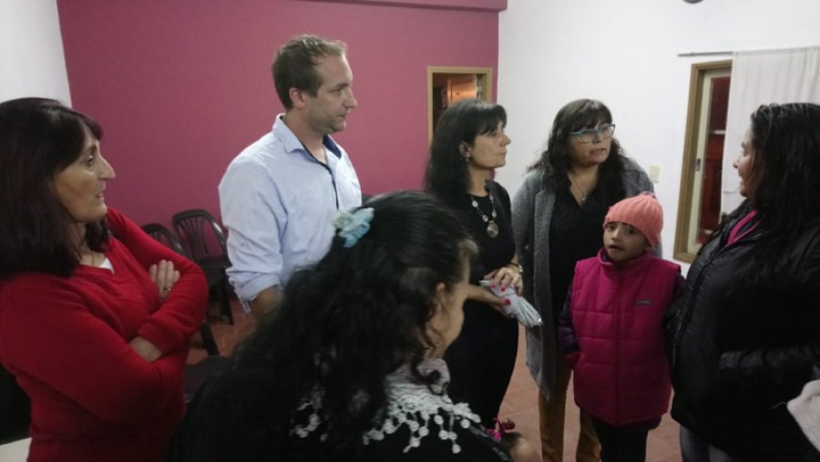 FOTO PRENSA OM// VUELVO A ESTUDIAR./ Un momento del reciente encuentro.