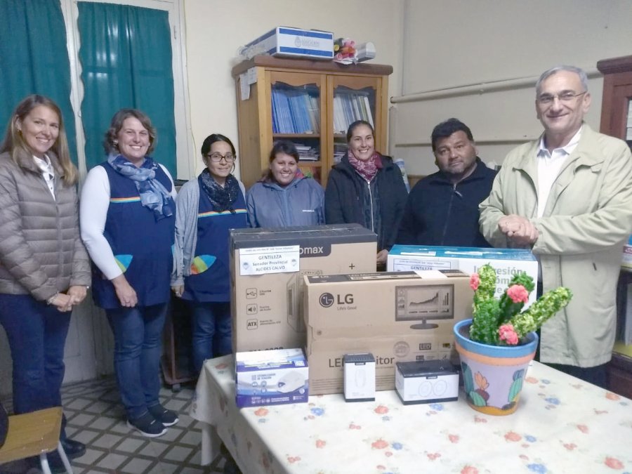 FOTO AC// CON LAS INSTITUCIONES./ Un momento del reciente encuentro.