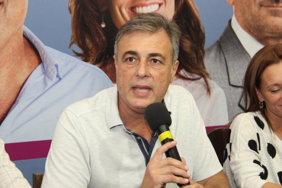 FOTO J. BARRERA TERCETO. Castellano, Muriel y Viotti en la definición.