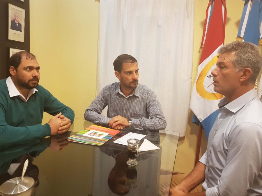 FOTO PRENSA COMUNA// APORTE./ Jos&eacute; Barbero, Fabio Barbero y Omar Mart&iacute;nez.