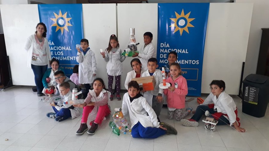 ESCOLARES./ Participaron de la celebraci&oacute;n.