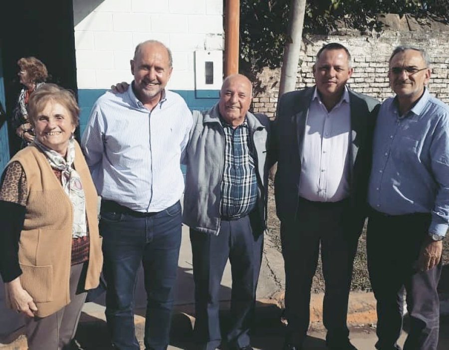 FOTO PRENSA AC// EN VILA//Los legisladores acompa&ntilde;aron la tradicional realizaci&oacute;n.
