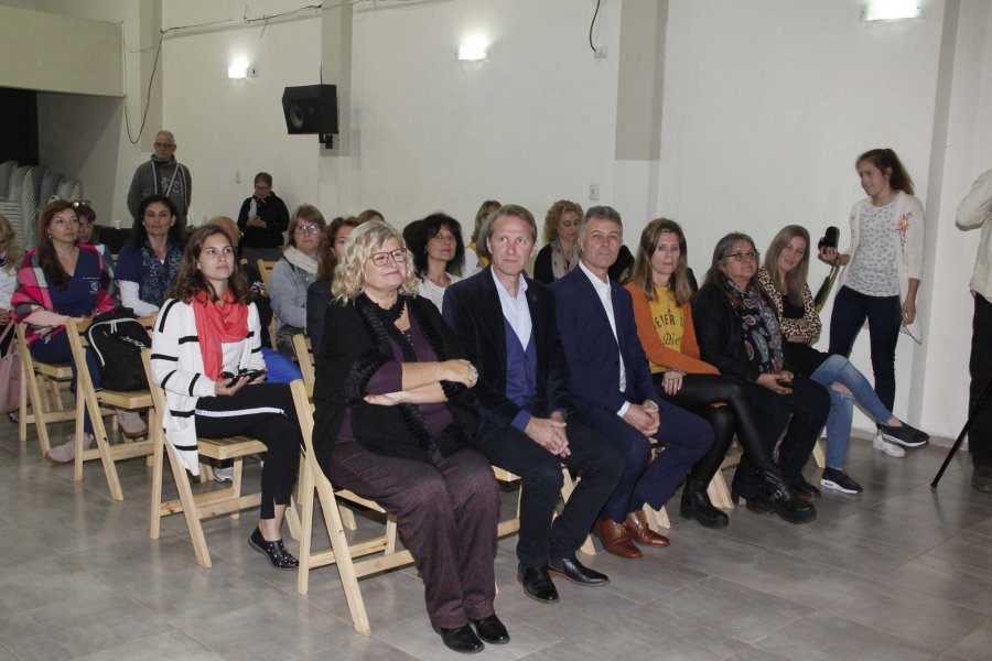 FOTO F. MELCHIORI// PRESENTACION./ Algunas de las autoridades durante el acto.