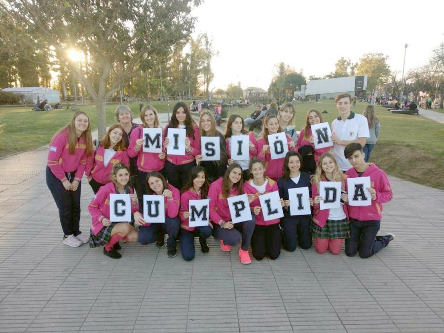 FOTO PRENSA ESCUELA// ESTUDIANTES./ El grupo que participa de la experiencia.