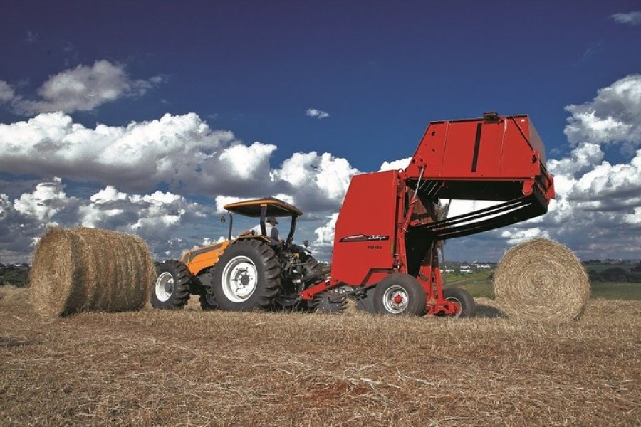 FOTO INTERNET MAQUINARIA