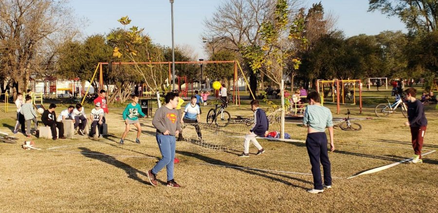 FOTO PRENSA COMUNA// VACACIONES EN LA PLAZA// Con gran suceso se llev&oacute; a cabo en la primera semana de receso invernal.