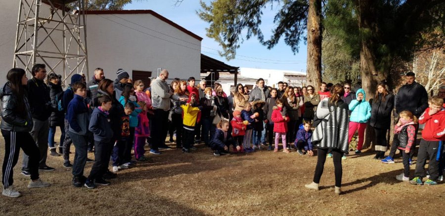 FOTO PRENSA CAMARA// VISITA A UNA BODEGA./Una de las actividades realizadas en el proyecto asociativo. DIRECTIVA// Autoridades durante uno de sus encuentros.
