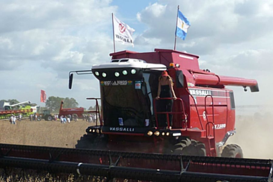 FOTO INTERNET MARCA VASSALLI. Una firma emblemática en el sector.  FOTO INTERNET ROQUE VASSALLI. Fundador de la empresa.