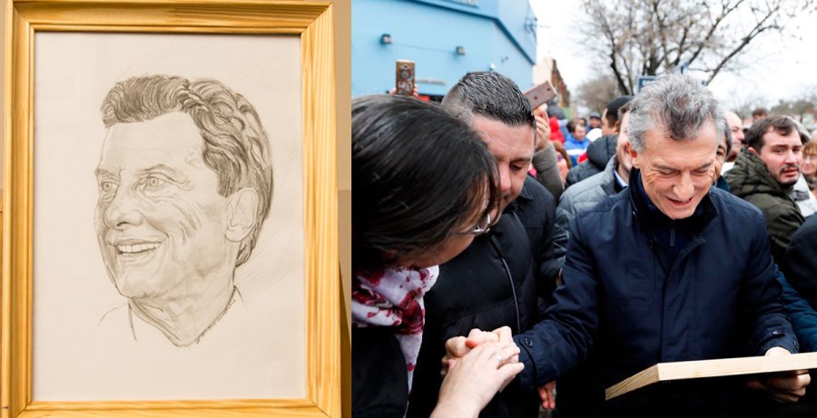 ENTREGA./Macri recibe de Samanta (esposa de Gerardo) el retrato&rdquo;. obra que puede apreciarse en un &aacute;ngulo de la imagen.
