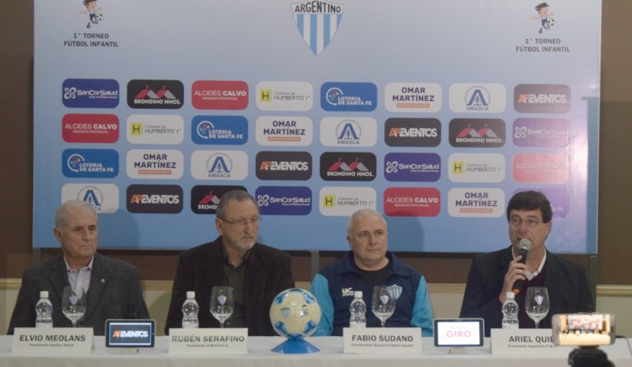 LANZAMIENTO//Elvio Meolans, Rub&eacute;n Serafino, Fabio Sudano y Ariel Qui&eacute;.