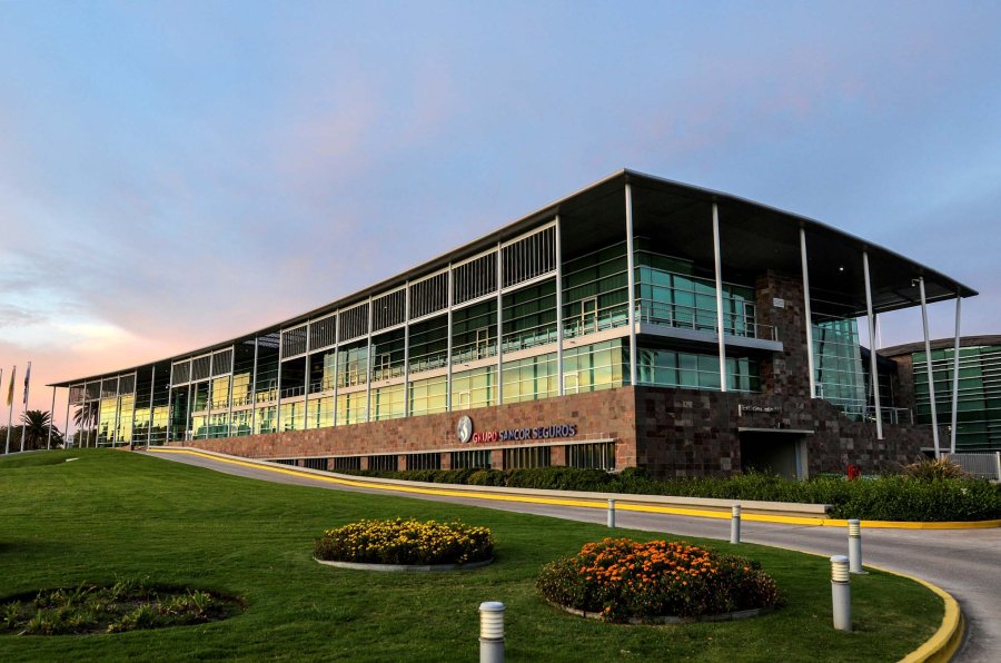 FOTO GSS// NUEVO EDIFICIO CORPORATIVO./ Obtuvo la recertificaci&oacute;n LEED  otorgada por el Consejo de Edificios Verdes de Estados Unidos.