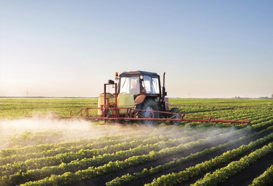 FOTO INTERNET FUMIGACIONES.  En Cañada Rosquín se logró un importante acuerdo.
