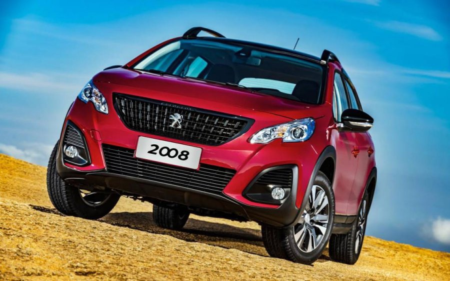 FOTO CLARIN RENOVADO. El SUV compacto adopta rasgos de modelos anteriores e incorpora airbags laterales.