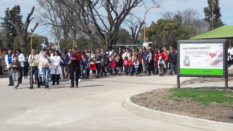 FOTO PRENSA COMUNA// PROCESION./ Imagen de la tradicional demostraci&oacute;n de fe en la edici&oacute;n 2018. FIESTA DE LOS RAVIOLES./ Se lleva a cabo en el marco de las Patronales.