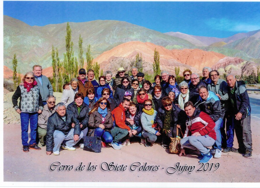 FOTO CACP TODOS JUNTOS. El contingente de abuelos que recorri&oacute; el Noroeste argentino (NOA).