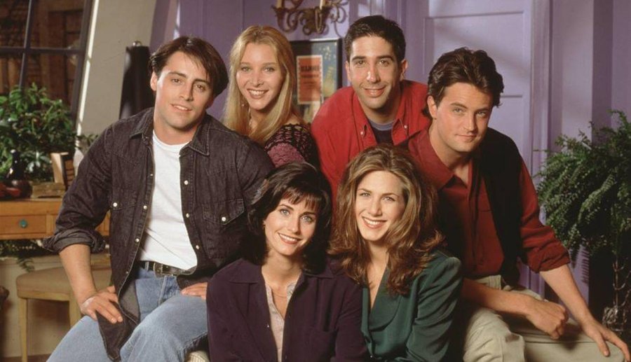 FOTO TELESHOW// FRIENDS./ Las aventuras de los seis venitea&ntilde;eros viviendo en dos apartamentos contiguos en Nueva York todav&iacute;a nos provocan una sonrisa.