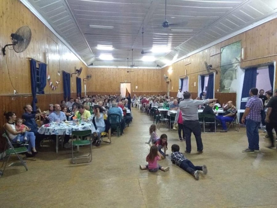 FOTO PRENSA SOC RURAL// CENA A BENEFICIO./ Vista parcial del encuentro celebrado en 2018.